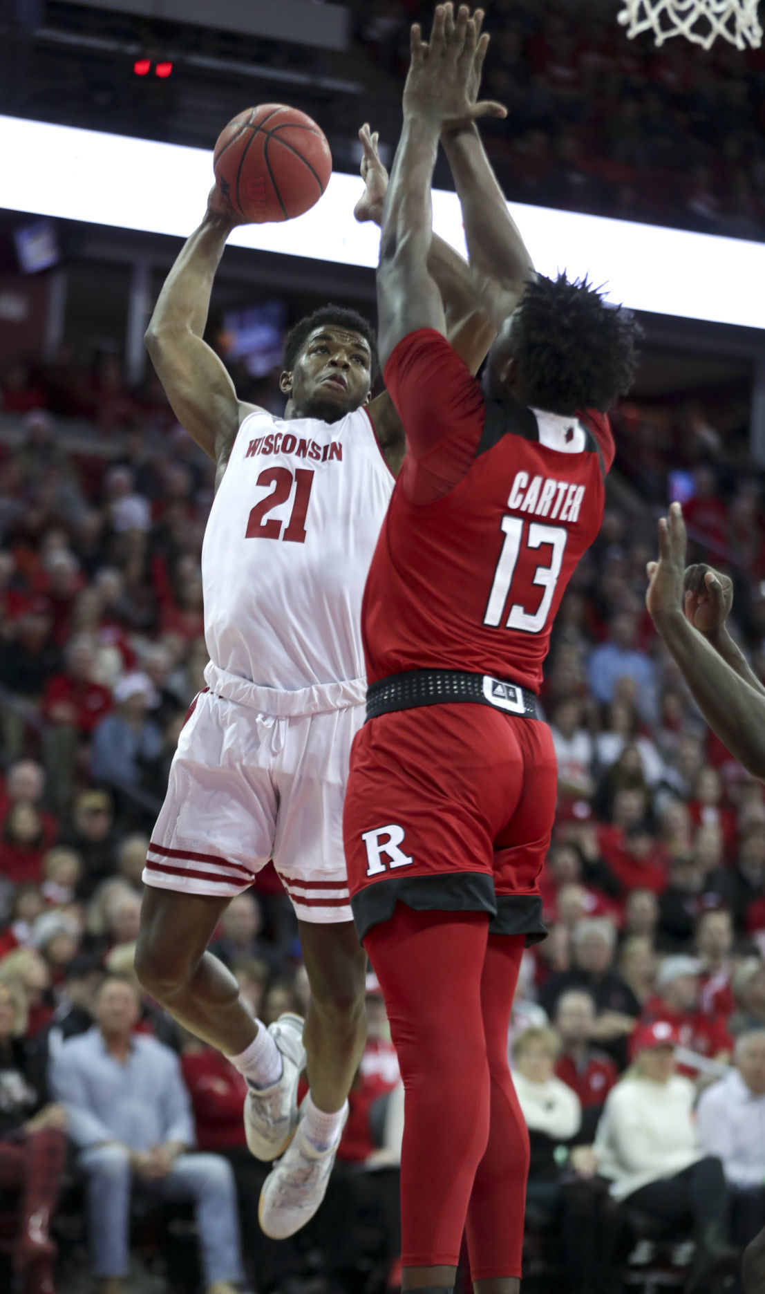 Badgers 69, Scarlet Knights 64
